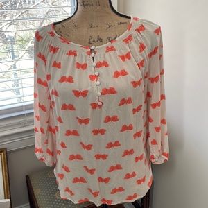 Old Navy boho butterfly top, has vintage feel, size M. Excellent condition